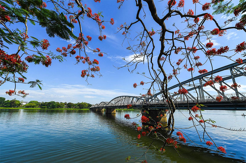 Hà Nội - Huế - Lăng Cô