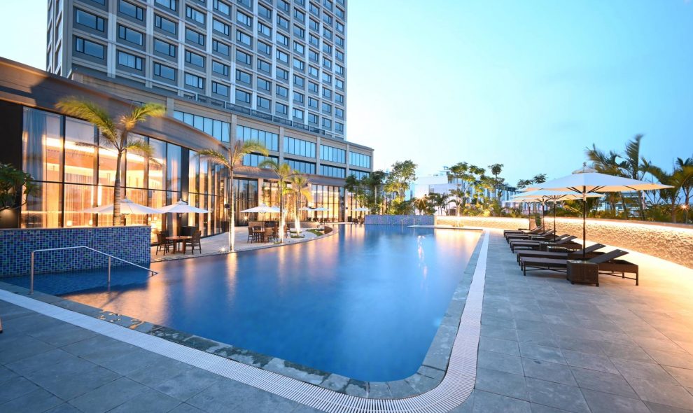 Combo Nikko Hotel + Vinwonder Vũ Yên