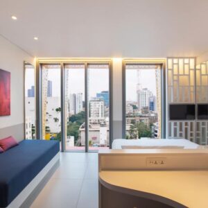 Combo Wink Hotel + VinWonders