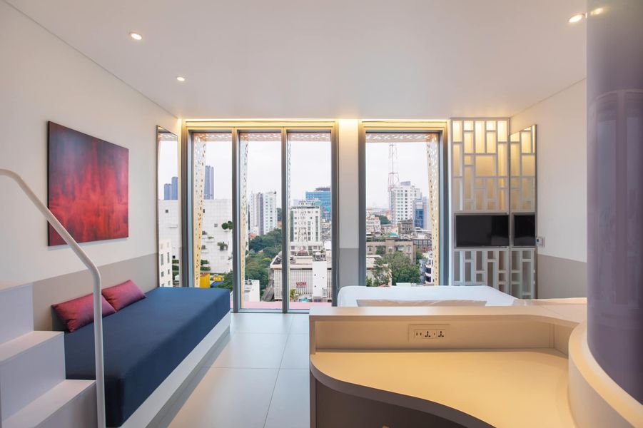 Combo Wink Hotel + VinWonders