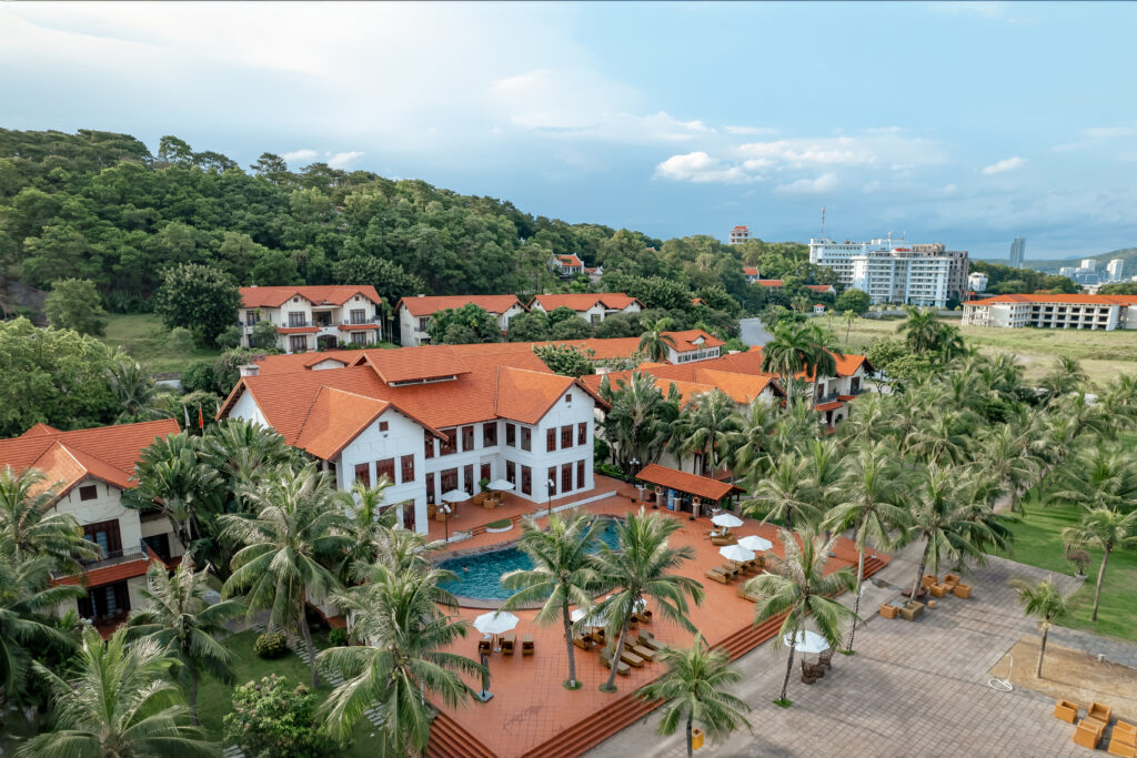 Ăn gì, chơi gì tại Tuần Châu Resort và các khu vực lân cận