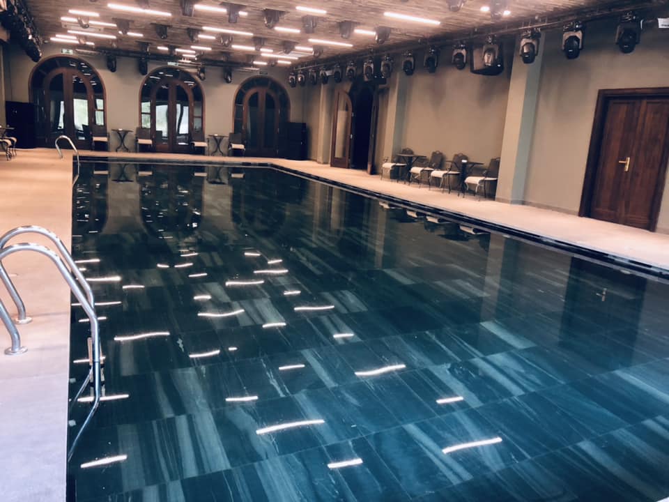 Pool 1 2