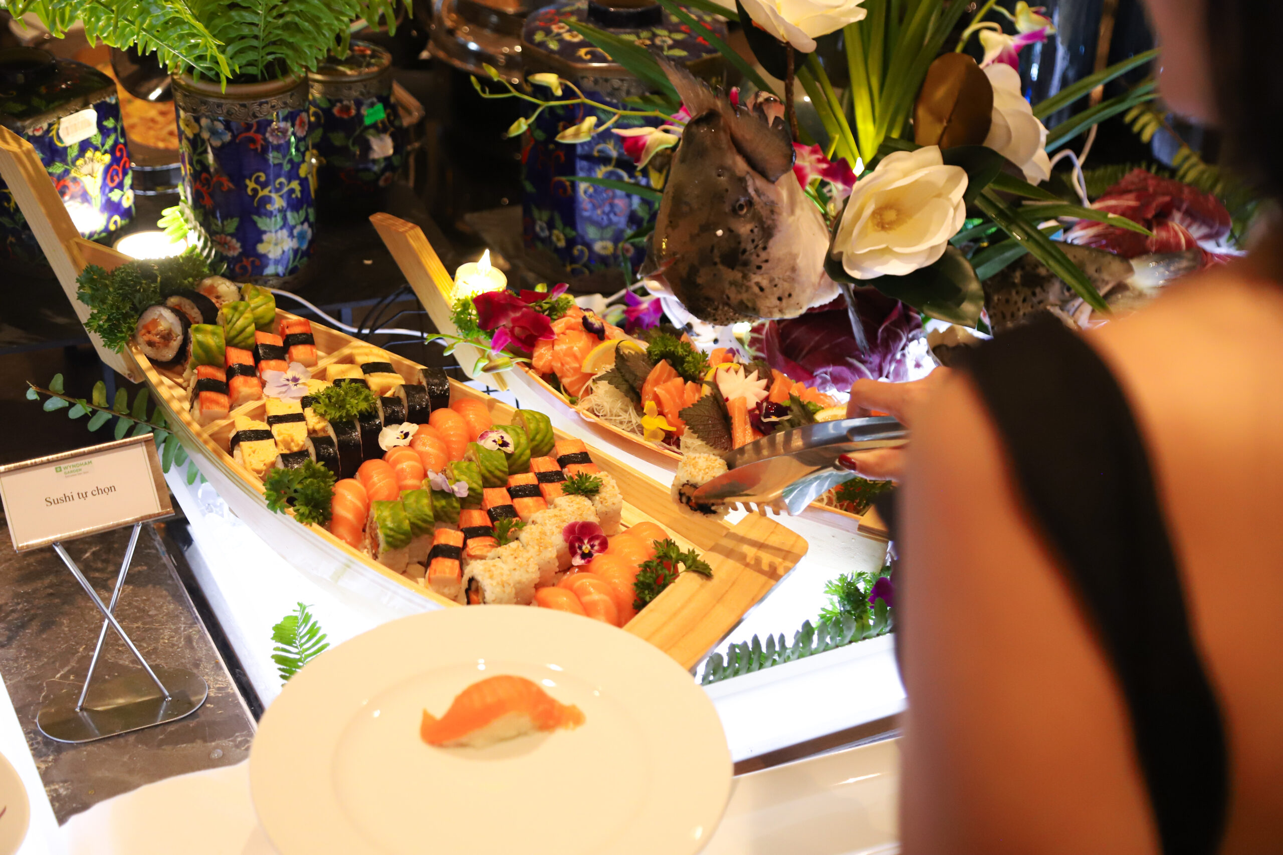 VAN HAI ALL DAY DINING 5 scaled