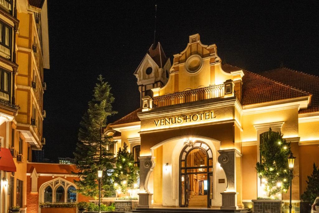 Venus Tam Đảo: Vị trí, tiện ích, giá bán, kinh nghiệm đặt phòng và đơn vị uy tín