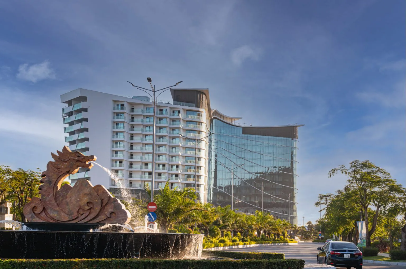 dream dragon resort do son 1