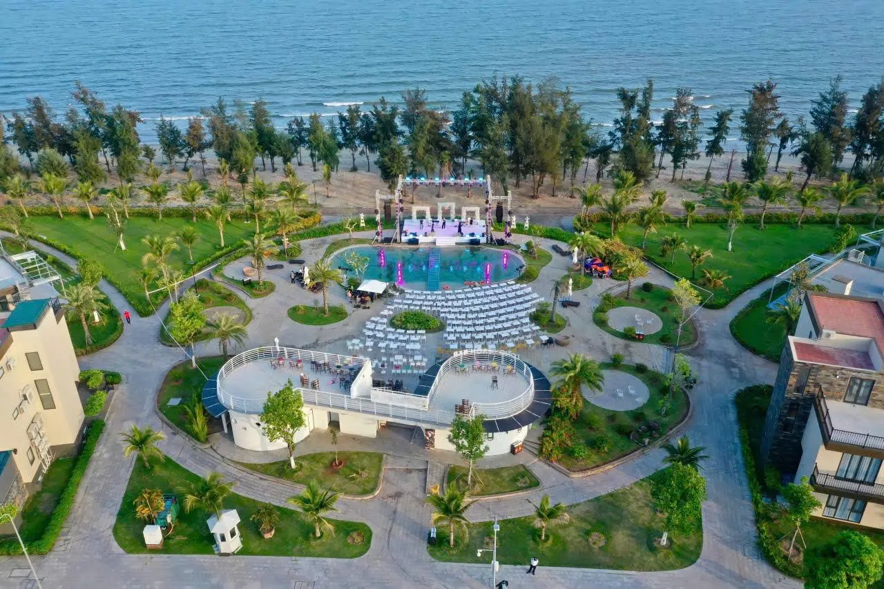 tra-co-resort
