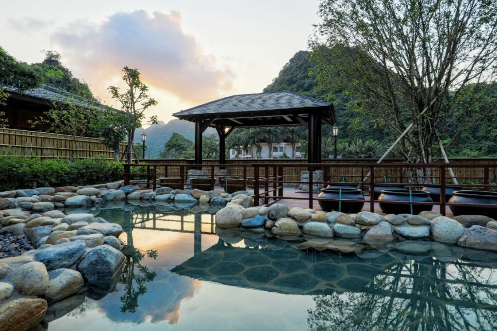 Cẩm nang tắm khoáng Yoko Onsen Quang Hanh từ A-Z: 7 bước chuẩn Nhật để thư giãn trọn vẹn