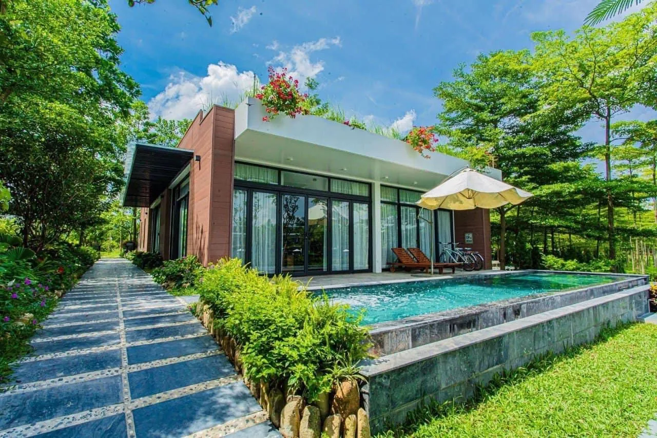 Danh sách resort có Villa/Bungalow nguyên căn gần Hà Nội có bể bơi riêng cho gia đình 21 1678699382 e6 flamingo dai lai vinh phuc 11