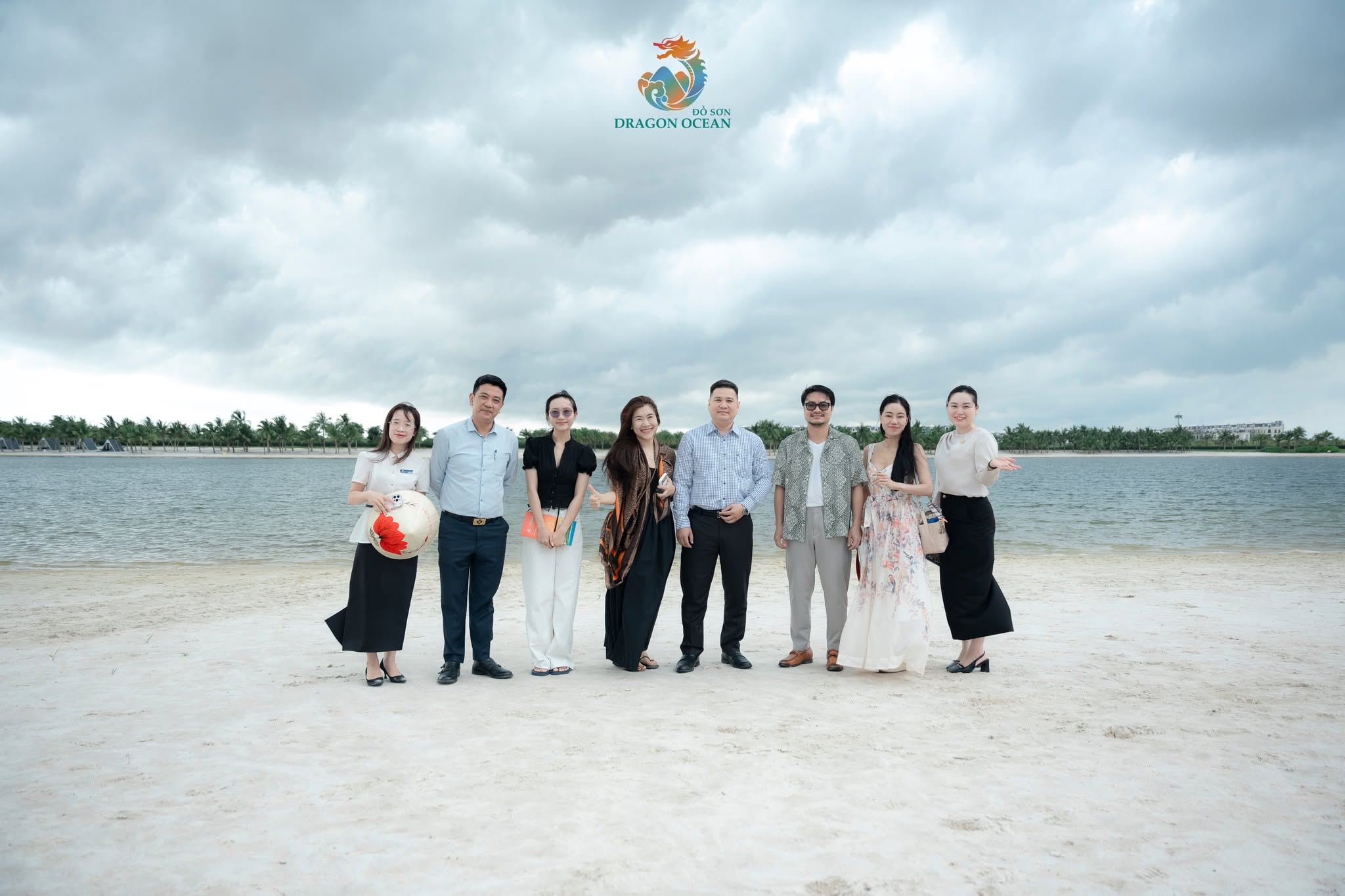 Kinh nghiệm săn ảnh nghệ thuật triệu like và sang chảnh tại các góc bọc kính kịch trần của Dream Dragon Resort 32 709346009 122113886042883965 3872535511879962207 n