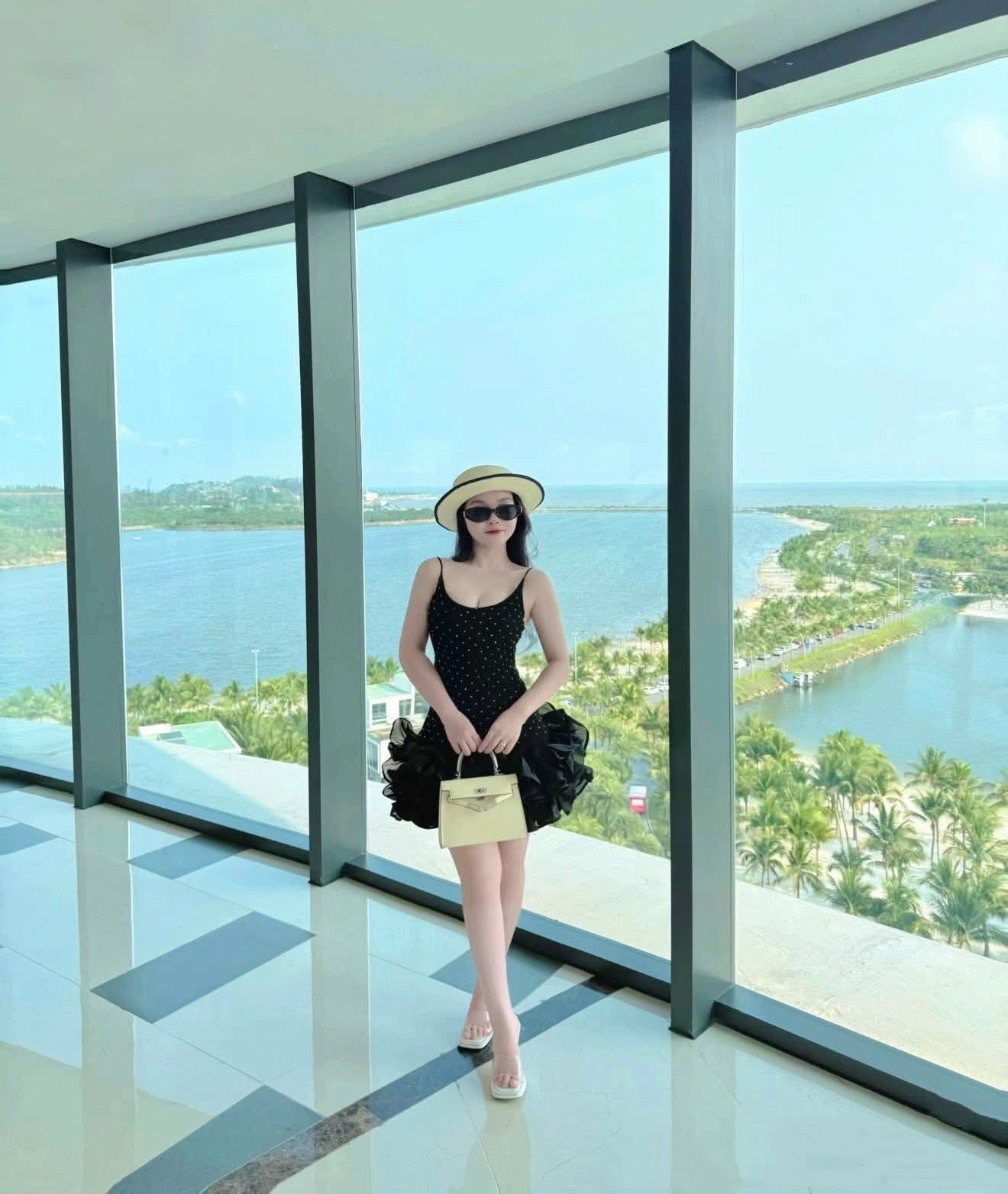 Kinh nghiệm săn ảnh nghệ thuật triệu like và sang chảnh tại các góc bọc kính kịch trần của Dream Dragon Resort 27 721224140 1642343823534026 3785204770351961421 n