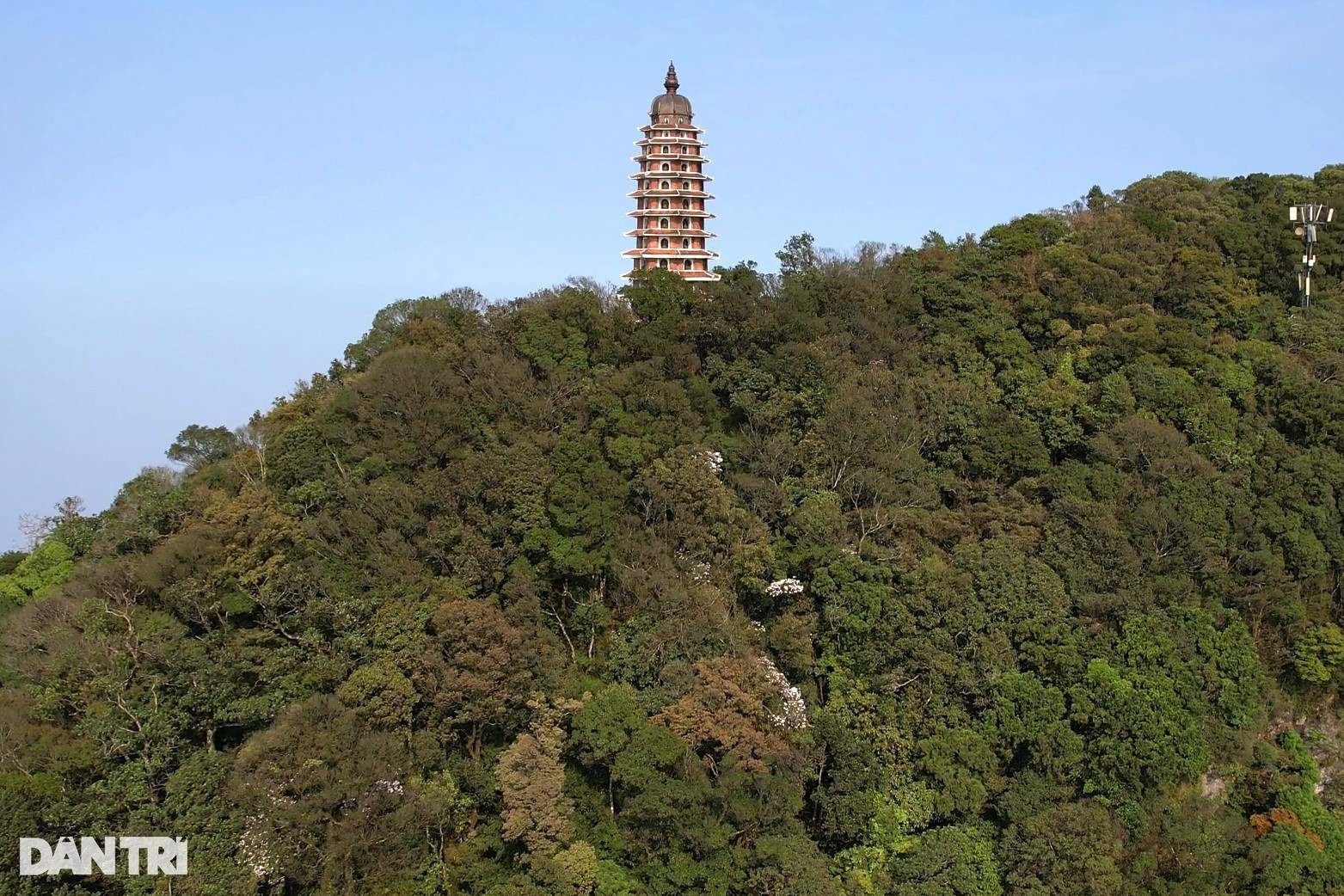 Hành trình tâm linh Ba Vì: Khám phá Đền Thượng và Khu di tích K9 khi nghỉ dưỡng tại Amour Resort 8 92fc7a7fb384b726bf1c9d29310ca7bb