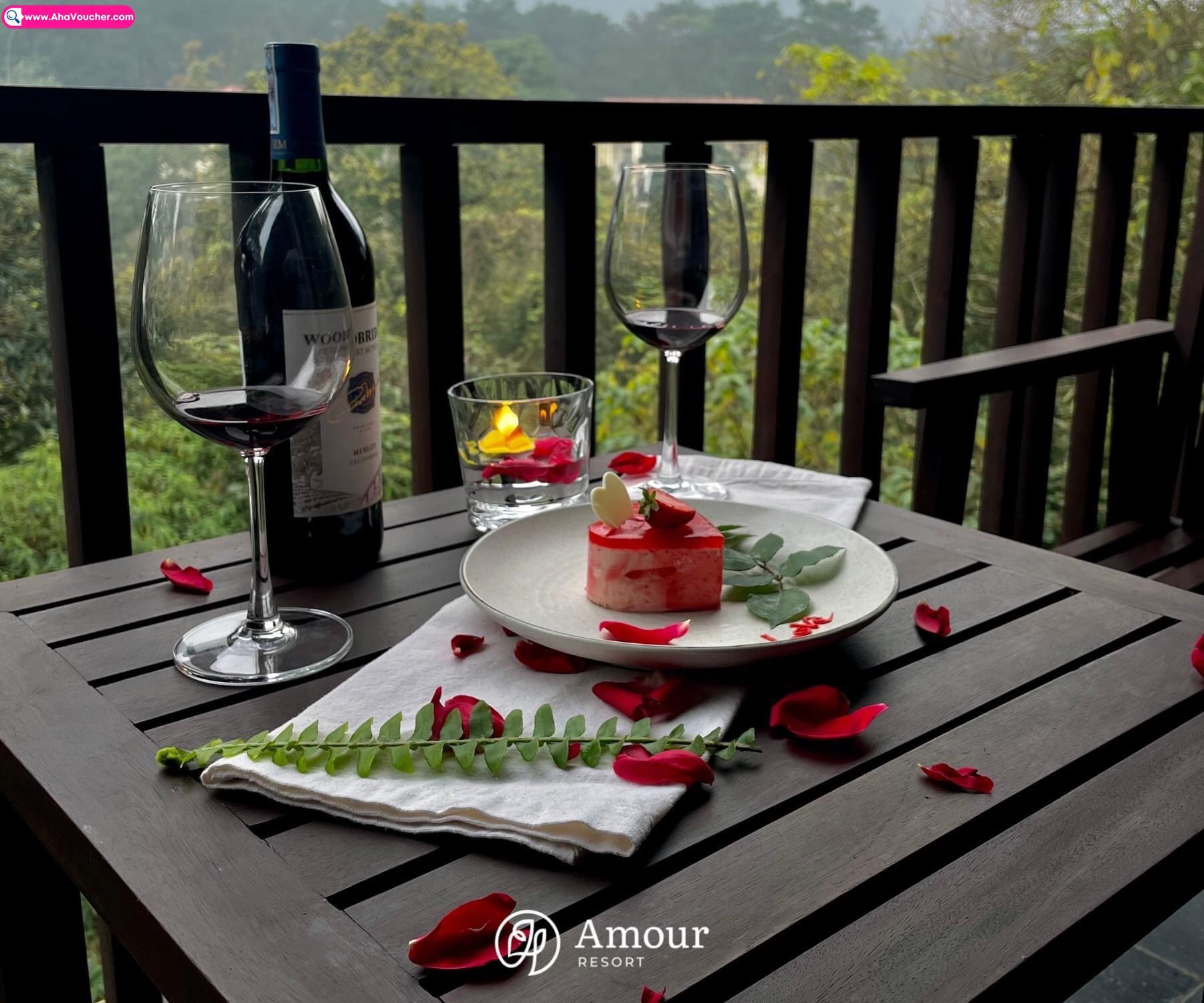 Trải nghiệm phong cách thiết kế thô mộc quý phái (Rustic) và triết lý "tịnh khẩu" không tivi tại Amour Ba Vì 20