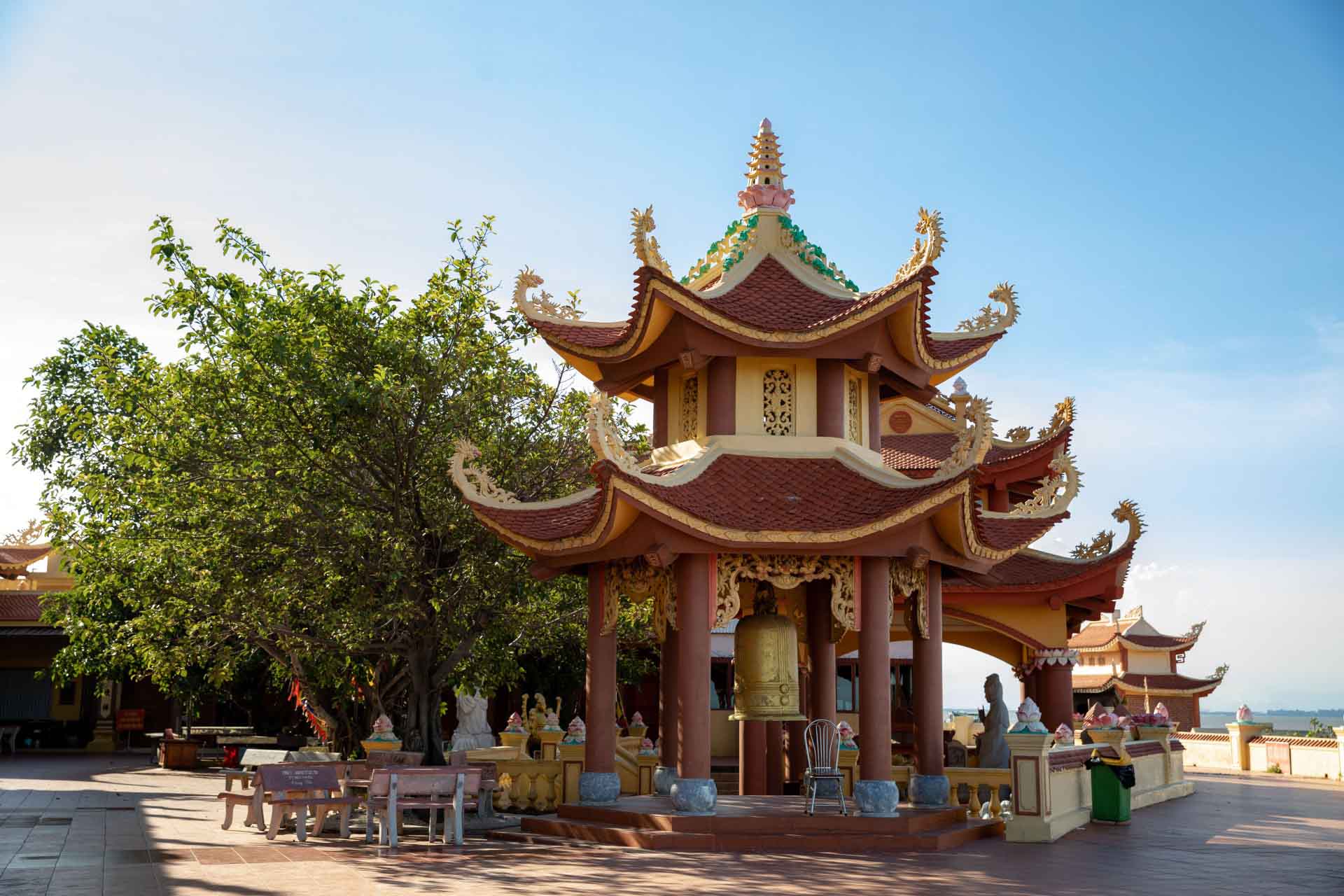 Bản đồ tọa độ check-in sở hữu mỹ thuật thị giác đỉnh cao trong hải trình khám phá đảo Hòn Dấu hoang sơ nghỉ dưỡng tại Dream Dragon Resor 34 den ba de 6