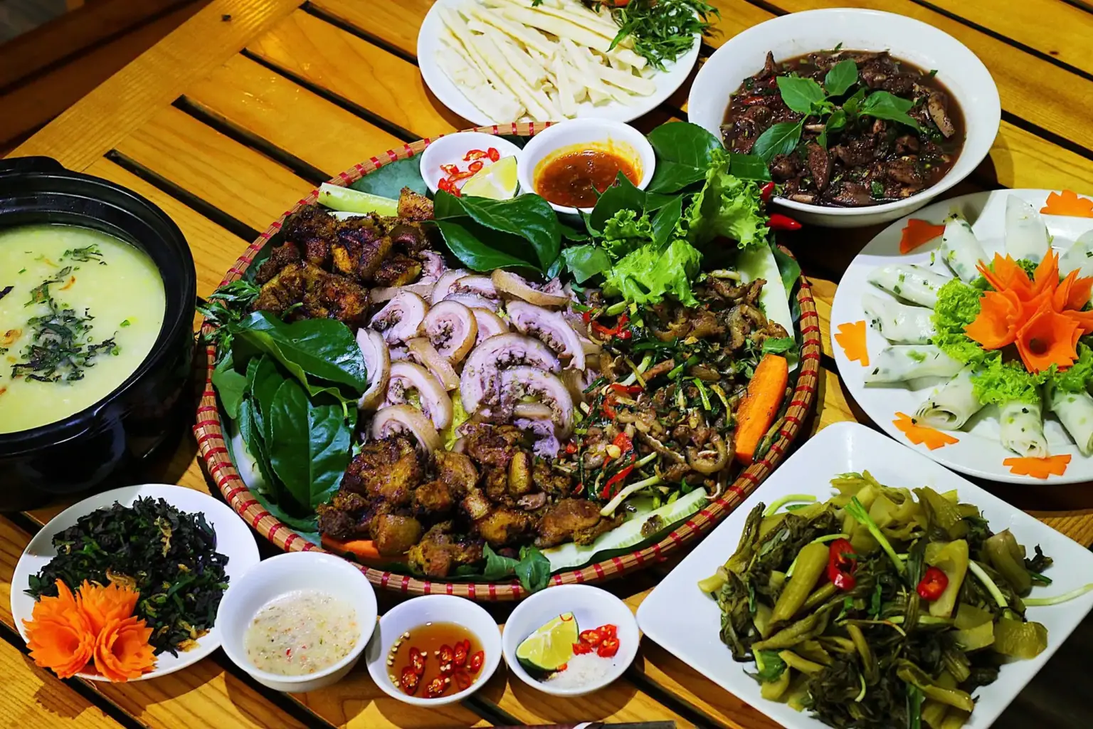 lon man thui luoc dac san hoa binh intour 1536x1024 1