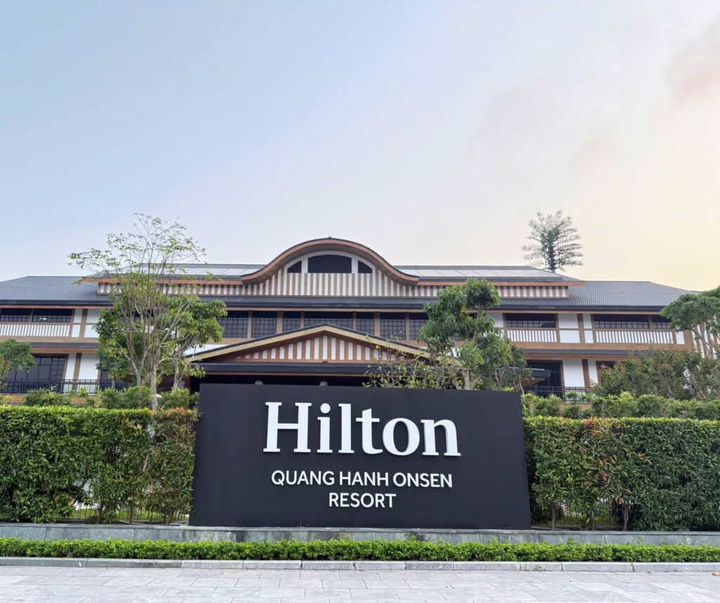 Hilton-Onsen-Quang-Hạnh