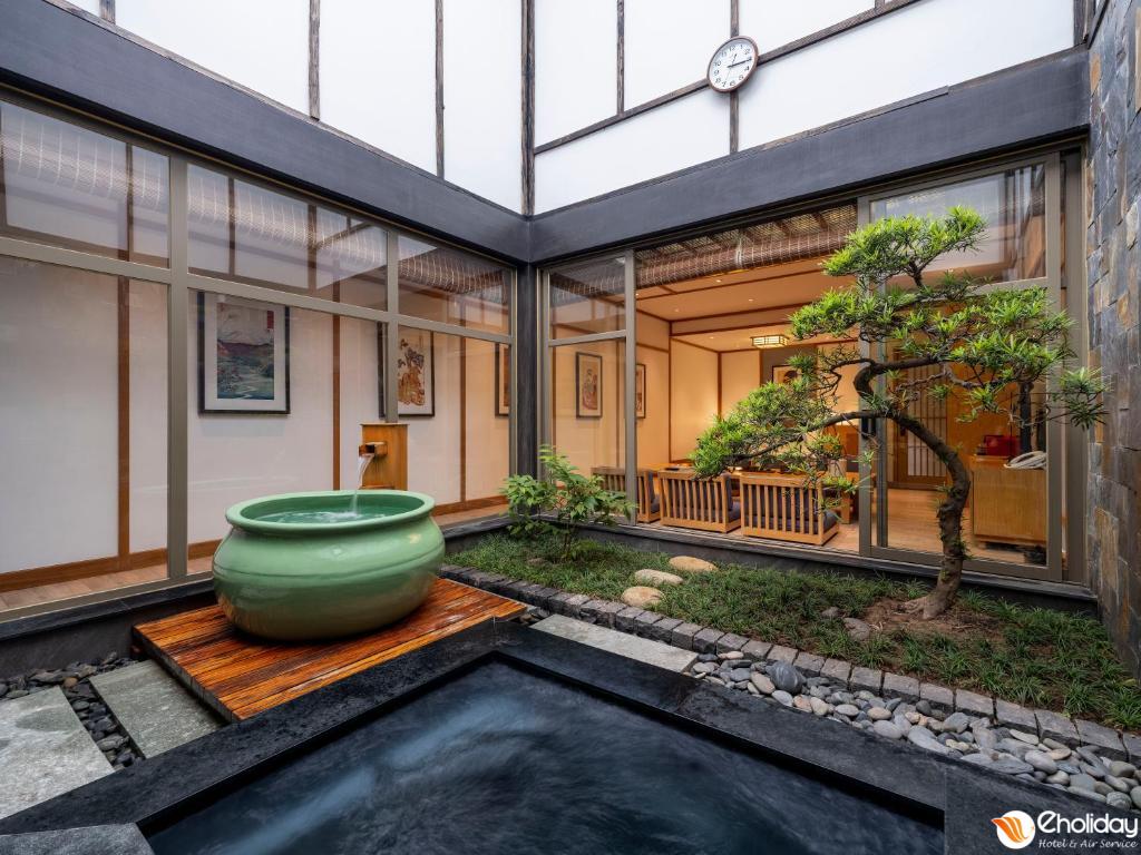Khu-nghi-duong-Yoko-Onsen-Quang-Hanh-Quang-Ninh-