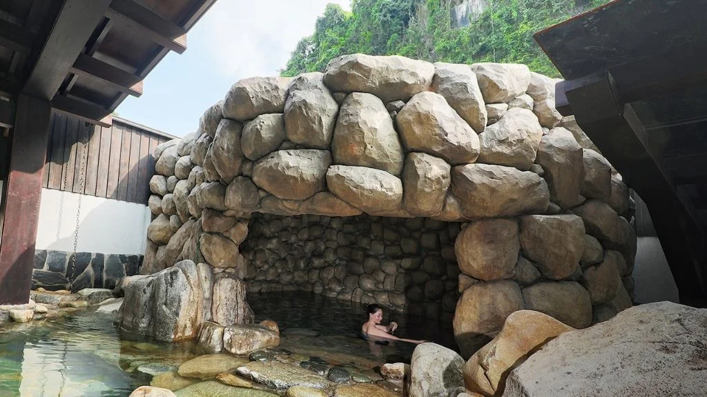 Khám Phá Trọn Bộ Tiện Ích Nội Khu Đẳng Cấp Tại Hilton Onsen Quang Hanh Hotel 2026 10 yoko onsen quang hanh