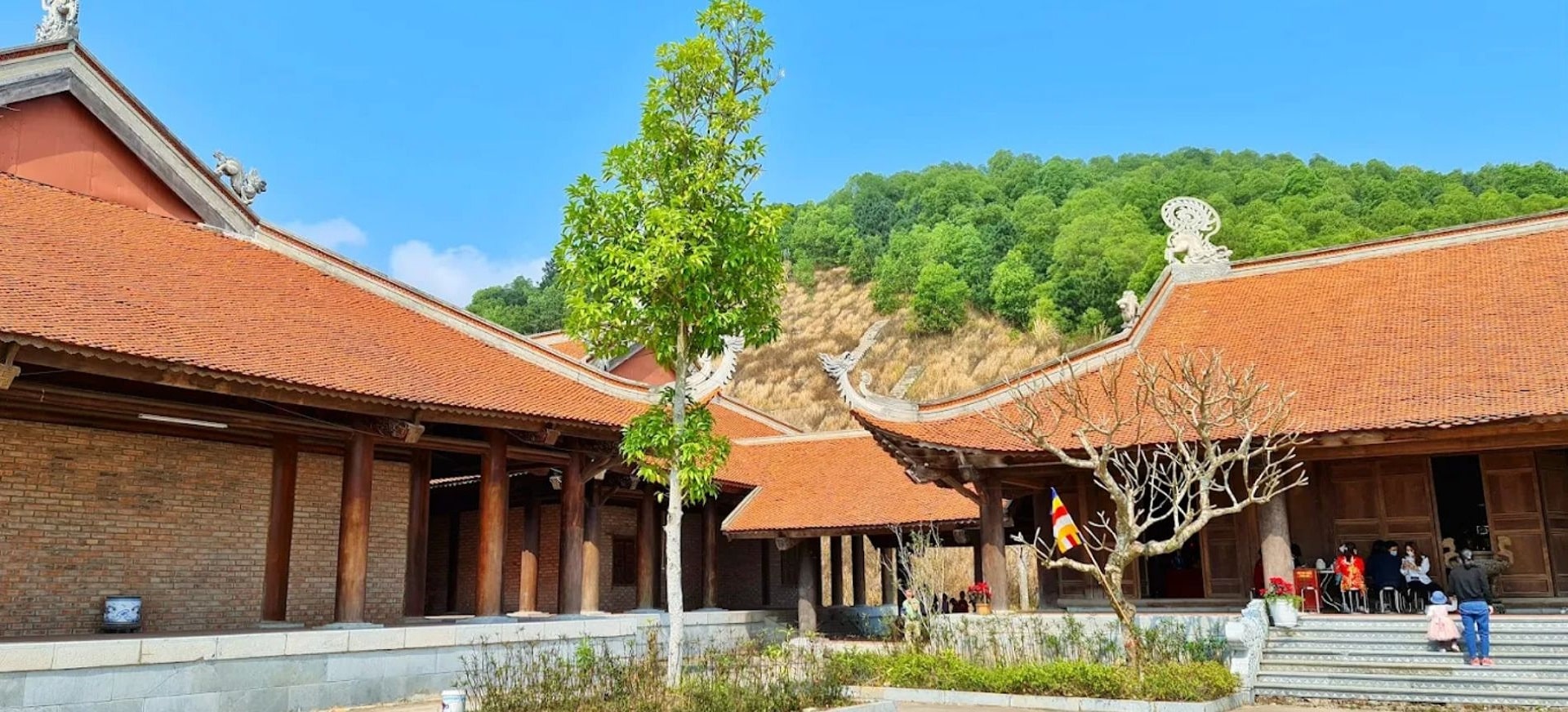 Top các điểm tham quan văn hóa, di tích lịch sử gần Senna Bắc Ninh trong bán kính 10km 15 chua dam